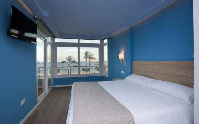Luxury Ocean Beach Apartment