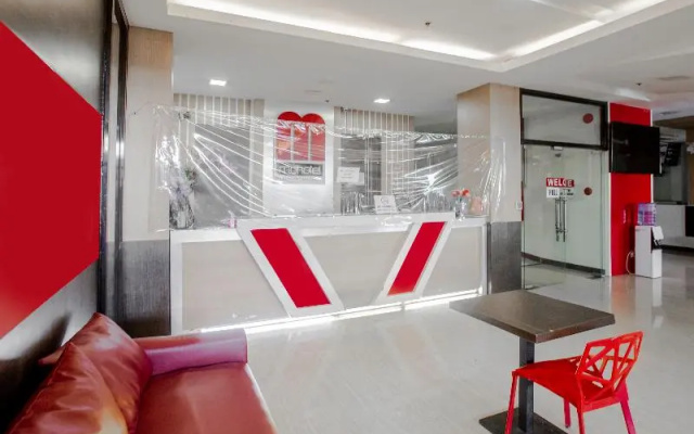OYO 666 Mc Hotel Fairview