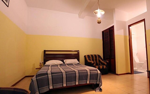 Hotel Alto Fortim in Mindelo, Cape Verde from 96$, photos, reviews - zenhotels.com guestroom