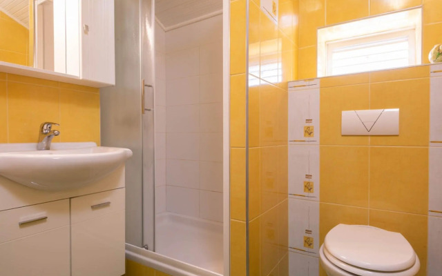 Ora  - Apartments with Pool - A4(2+1)