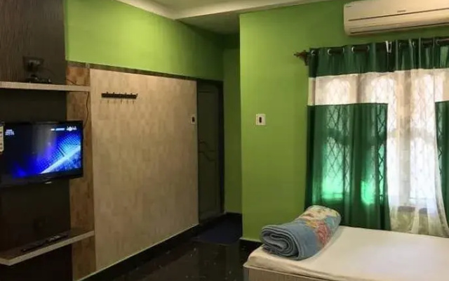 Hotel Raj Biraj Lodge