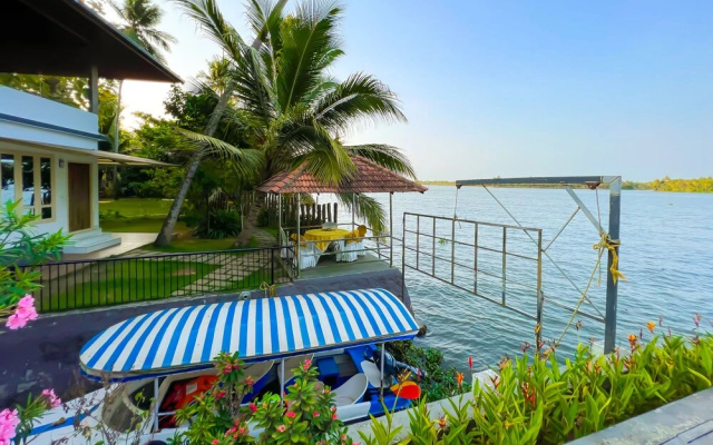 Jai Lake House