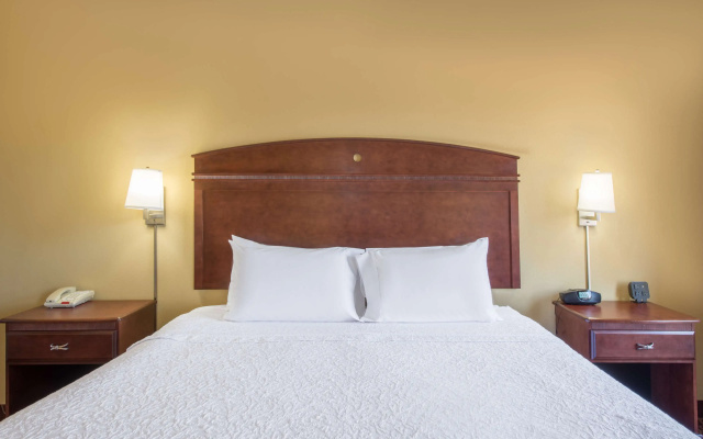 Hampton Inn & Suites Oklahoma City - South