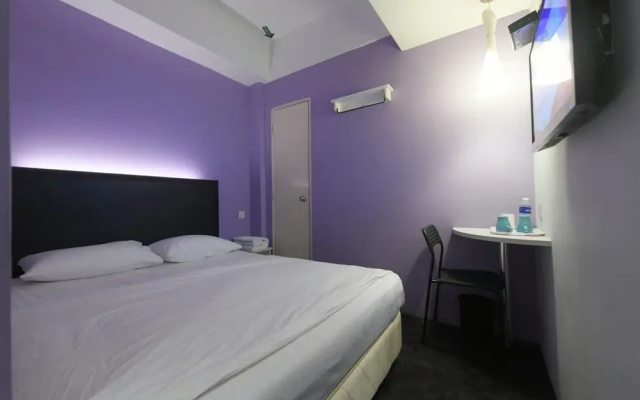 Bright Hotel