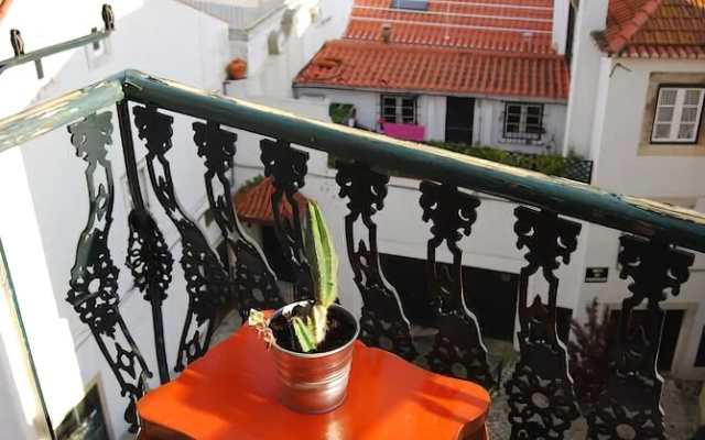 RH Vigário 2 Alfama View Apartment