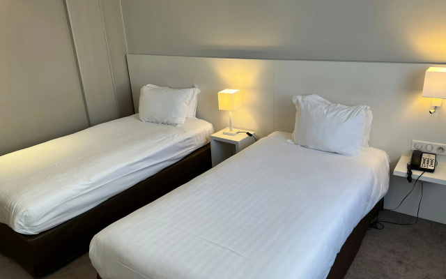 Holiday Inn Paris - Auteuil by IHG