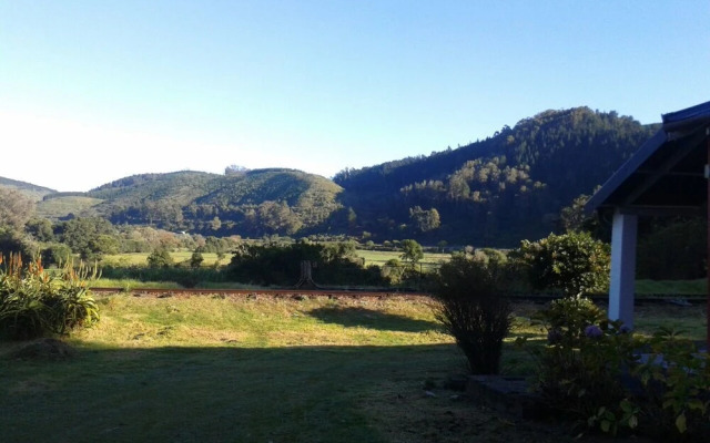 Elalini Backpackers