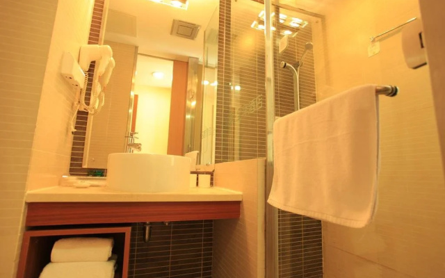 Wassim Hotel JiaXing