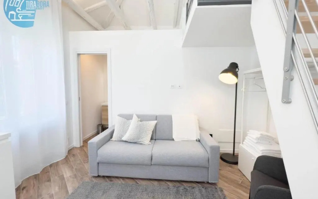 Basovizza 3 Nicole Tirabora Short Rent