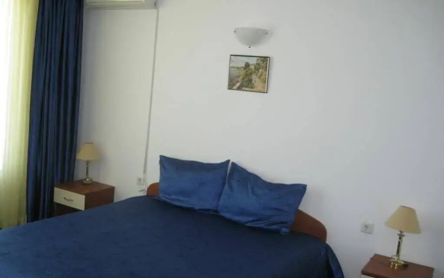 Hotel Lotos
