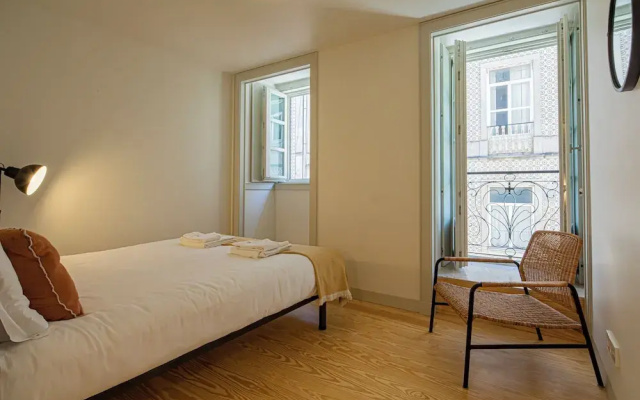 Castelo Superior Two Bedroom Apartment