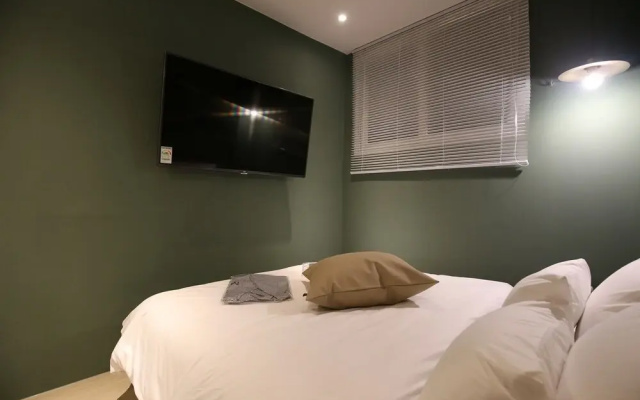 NU Hotel