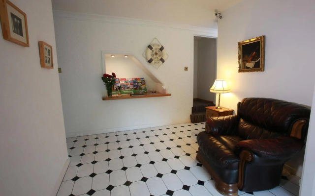Ewenny Farm Guesthouse