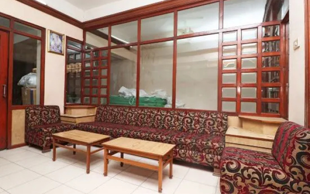 OYO 29010 Hotel Saiom Palace