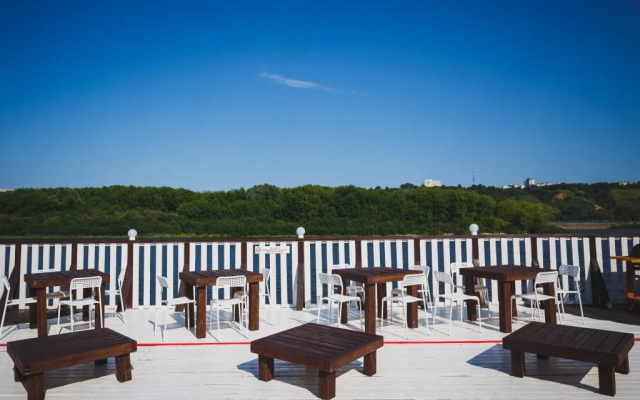 Na Volne Hotel