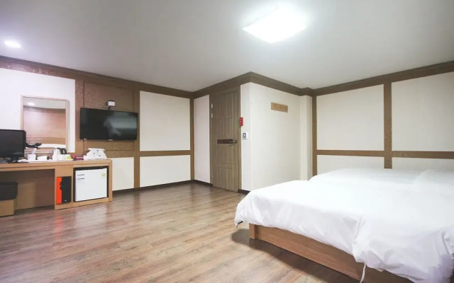 Gunsan Hotel MH