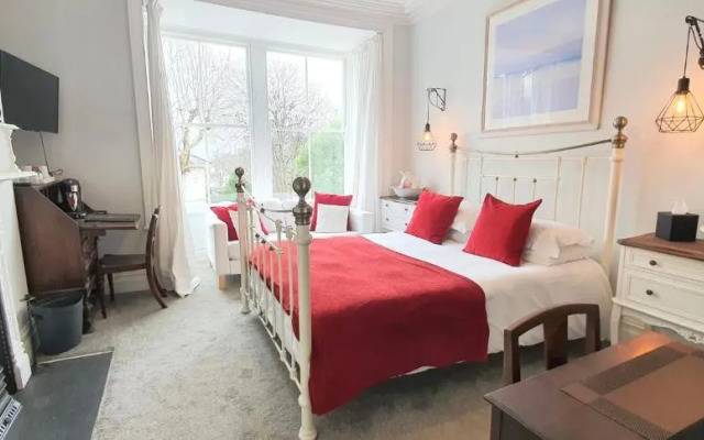 Holbein House B&B