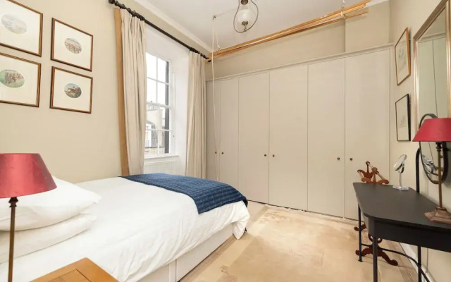Luxury Family Flat in Edinburgh New Town