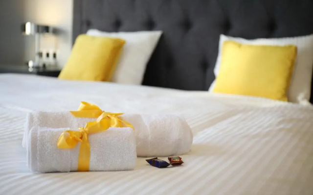 City Marine Luxury Apartments