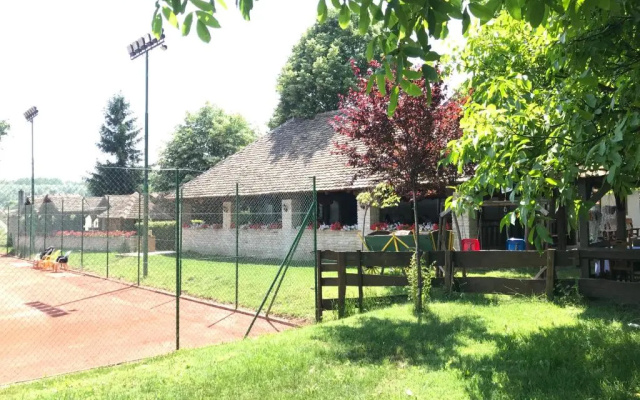 Petlov salaš rooms