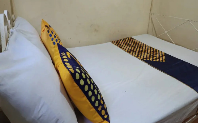 Hotel O Holy HomestayNearWisata Kopi Desa Tamansari