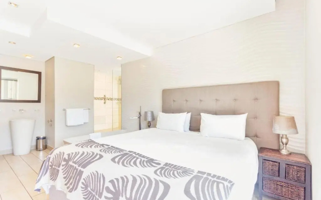 Three Bedroom Apartment - De Waterkant