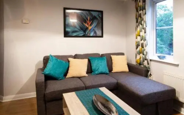 Stylish Manchester Apartment - Great Location
