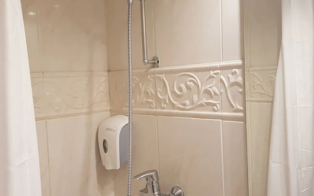 Madeleine Budget Rooms Grand Place