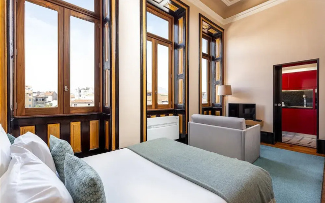 Centrally Located Apartment in Oporto