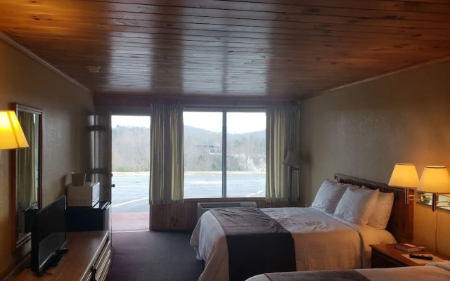 Green River Lodge