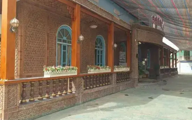 Silk Road Starry Sky B&B（ Laining Ancient City Store ）