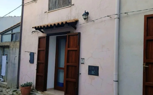 House With 2 Bedrooms in Scopello