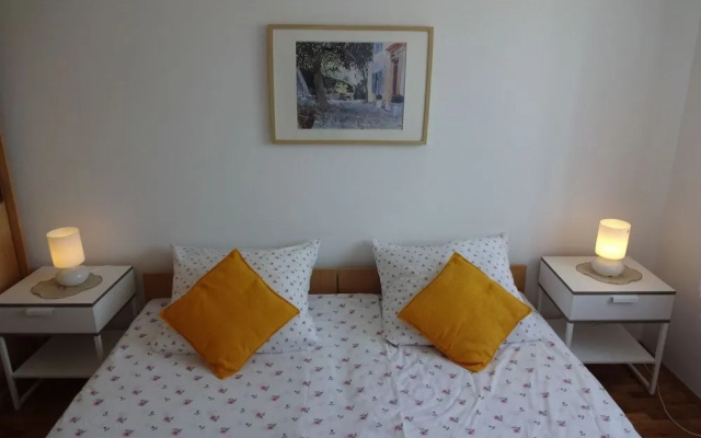 Apartment 802