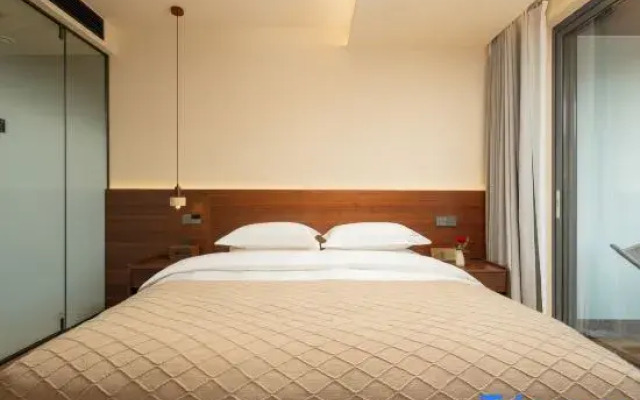 iuhua Mountain · Lane Courtyard Inn