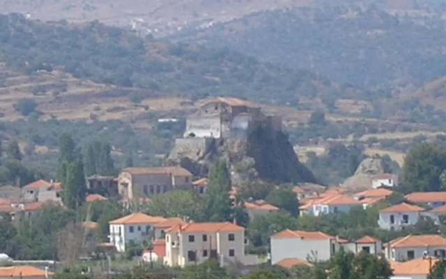 Troyan Hill Maisonettes