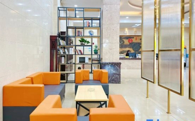 JU YUAN Hotel (Hefei Railway Station Zhusitan Subway Station)
