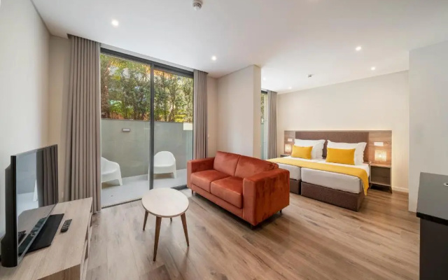 Monumental Plaza by Petit Hotels