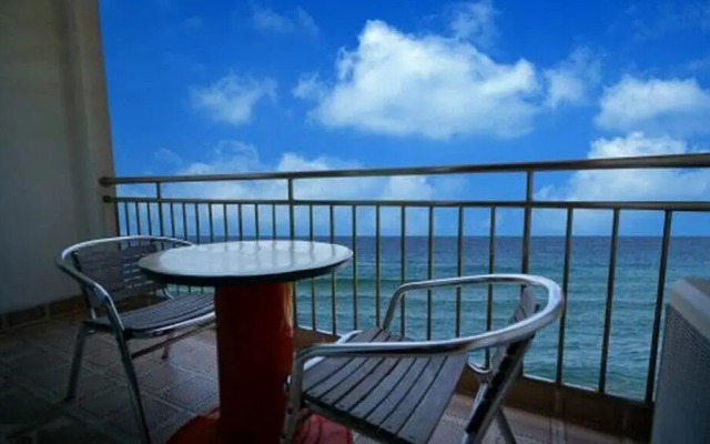 Sea sight pension
