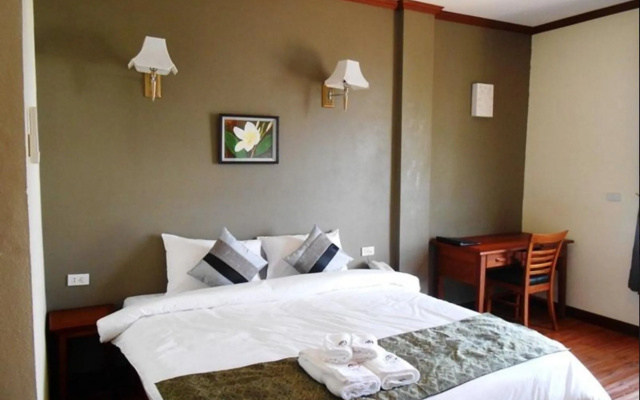 Phonethip Plaza Hotel