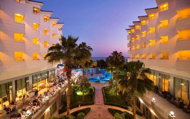 Terrace Beach Resort Турция, Сиде - отзывы, цены и фото номеров - забронировать отель Terrace Beach Resort онлайн вид на фасад