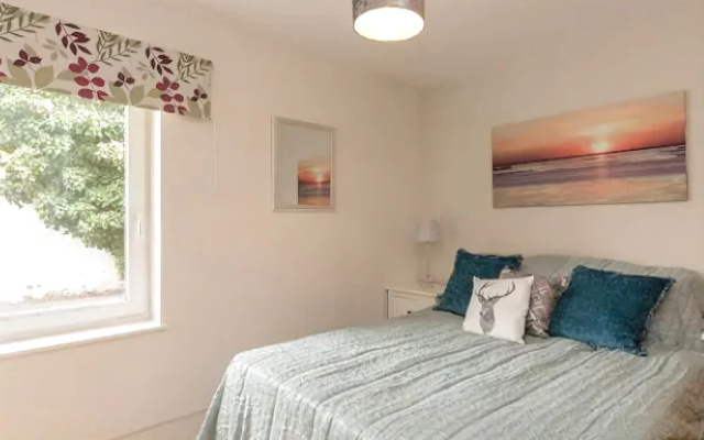 2 Bed Apartment Heart Of Edinburgh