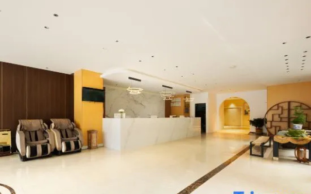 Kunming Tangzhu Hotel (Mile Temple Park Yanjiadi Subway Station Branch)
