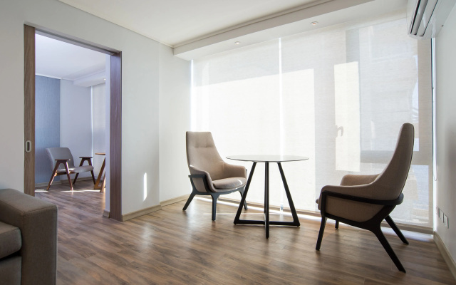 Atton Vina del Mar San Martin by Pullman