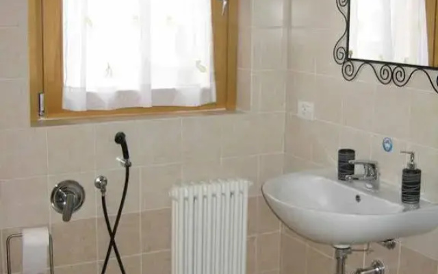 B&B Giramondo