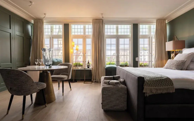 Rooms With A View