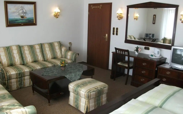 Hotel Pension Loose