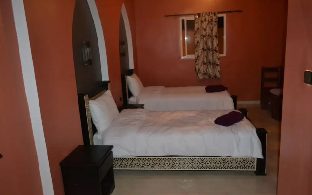 Inyan Dakhla Hotel