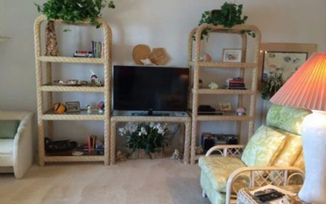 La Peninsula Blvd Condo