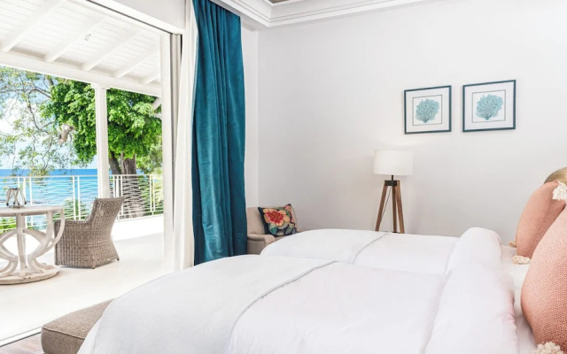 Villa Tamarindo - by Zenbreak