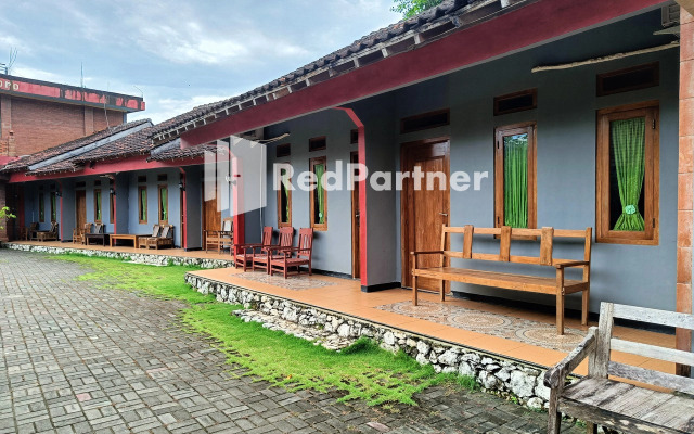 Jogo Segoro Homestay RedPartner near Pantai Sundak Gunungkidul